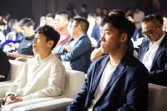 888贵宾会不断弘扬和发展企业精神介绍图片