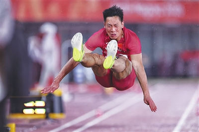 石雨豪斩获男子跳远亚运金牌
